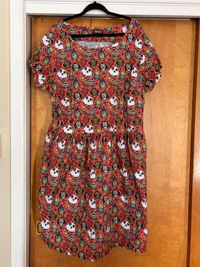 Run & Fly Halloween dress, size 22
